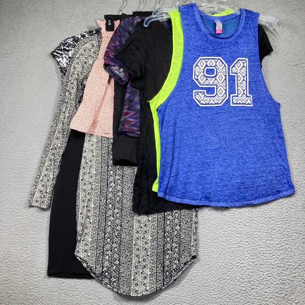 Mixed Brands Clothing Lot Women Junors M Multicolor 8pc Bundle Tops Shorts Dress